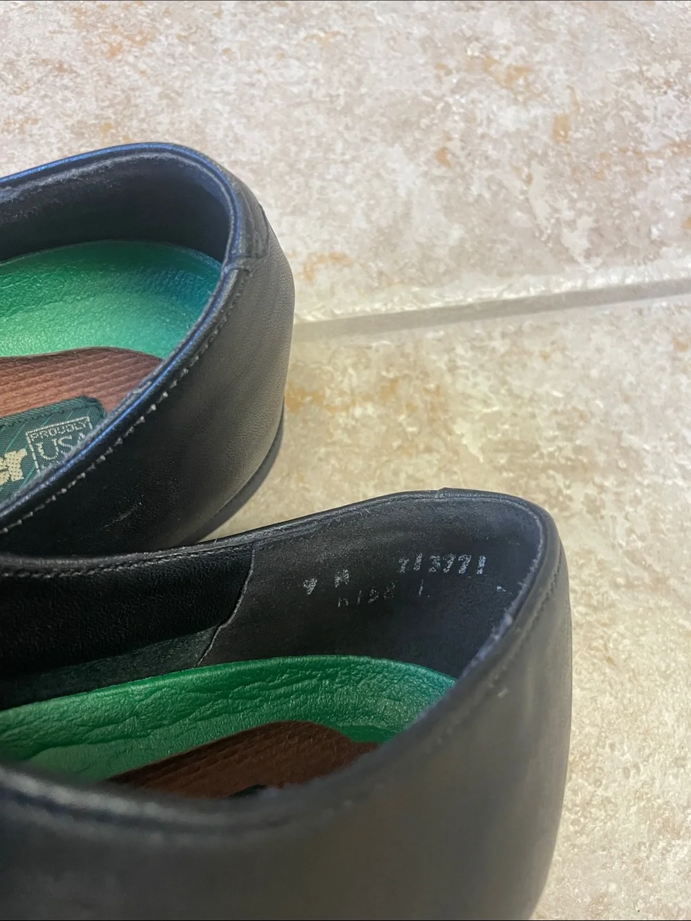Dexter Black Leather Men’s Derby Shoes with Green Insoles